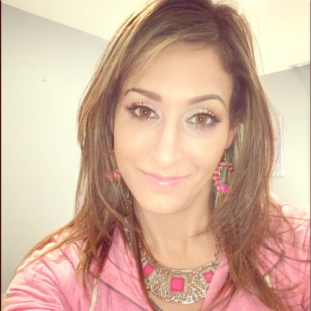 Hi everyone, welcome to Christine's Jewelry Boutiq